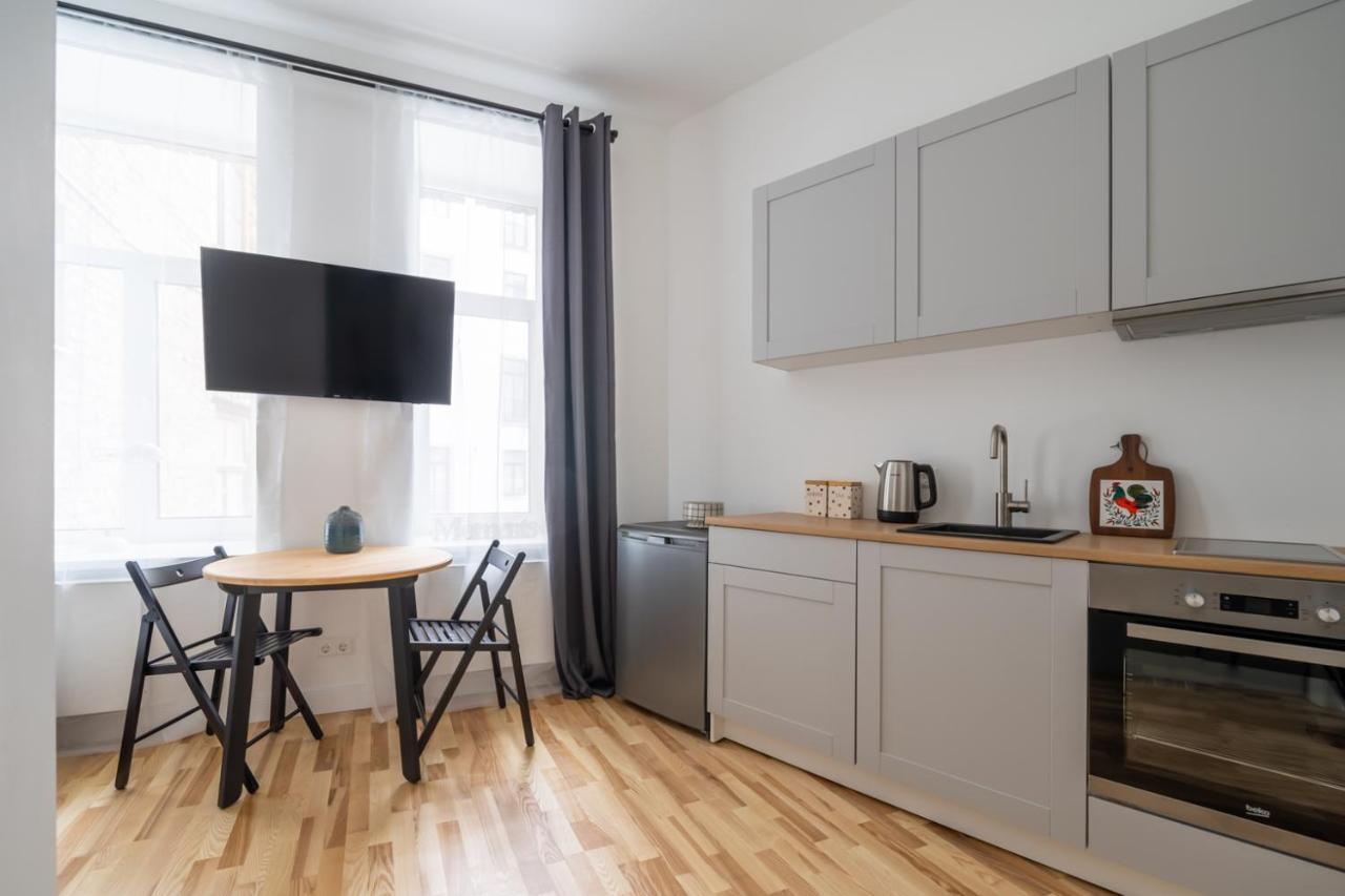 Lacplesa24 - Modern Studios In Riga City Center Ngoại thất bức ảnh